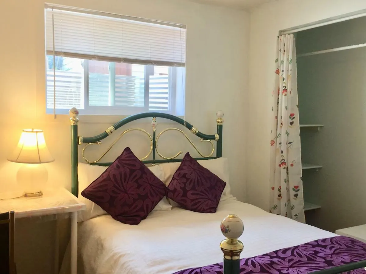 Guest house Calgary Star Cozy Home Canada