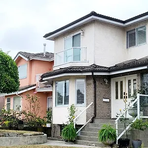 Vivi's , Vancouver Canada